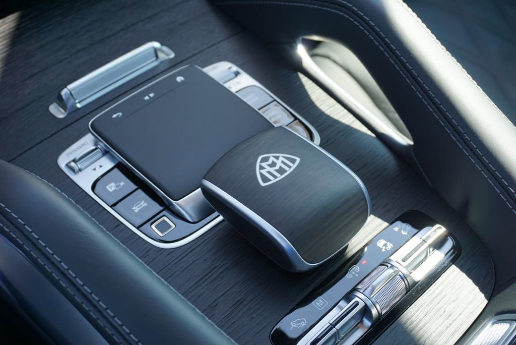 Certified 2025 Mercedes-Benz Maybach GLS 600 4MATIC image 36