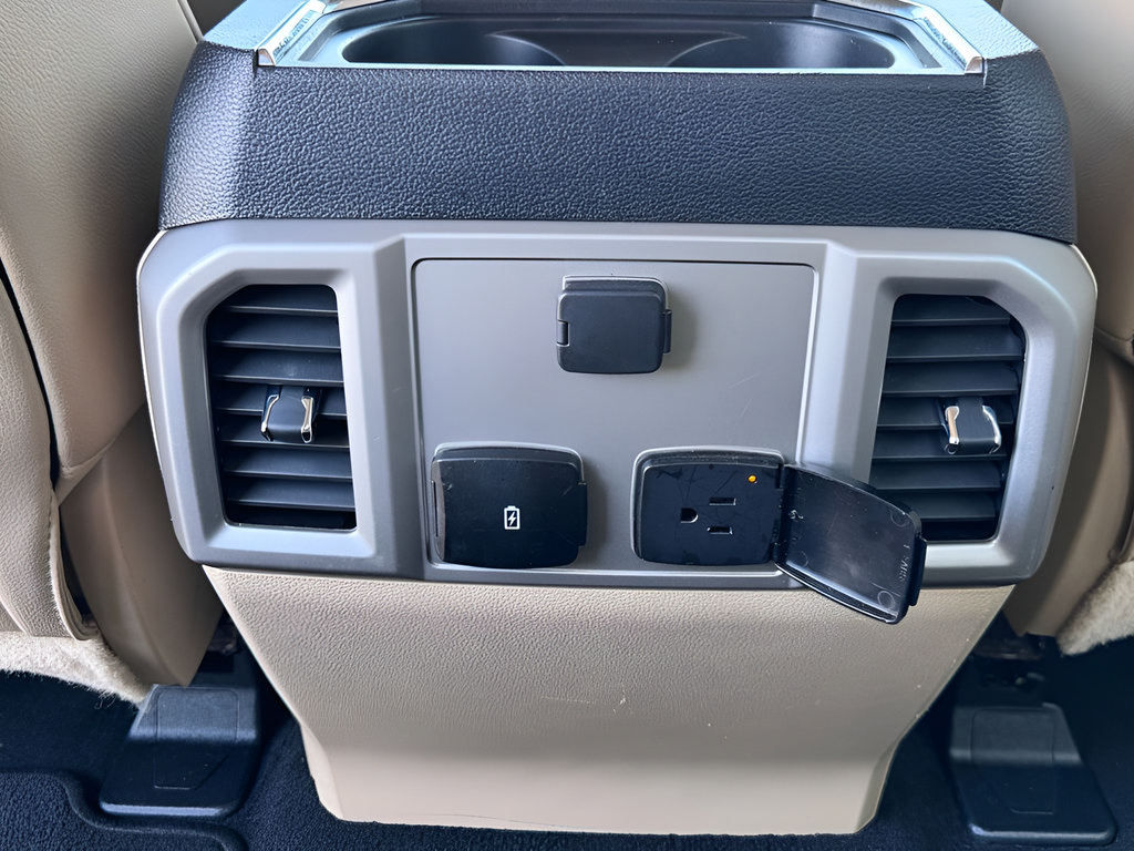 Used 2019 Ford F250 Lariat AWD/4WD image 36