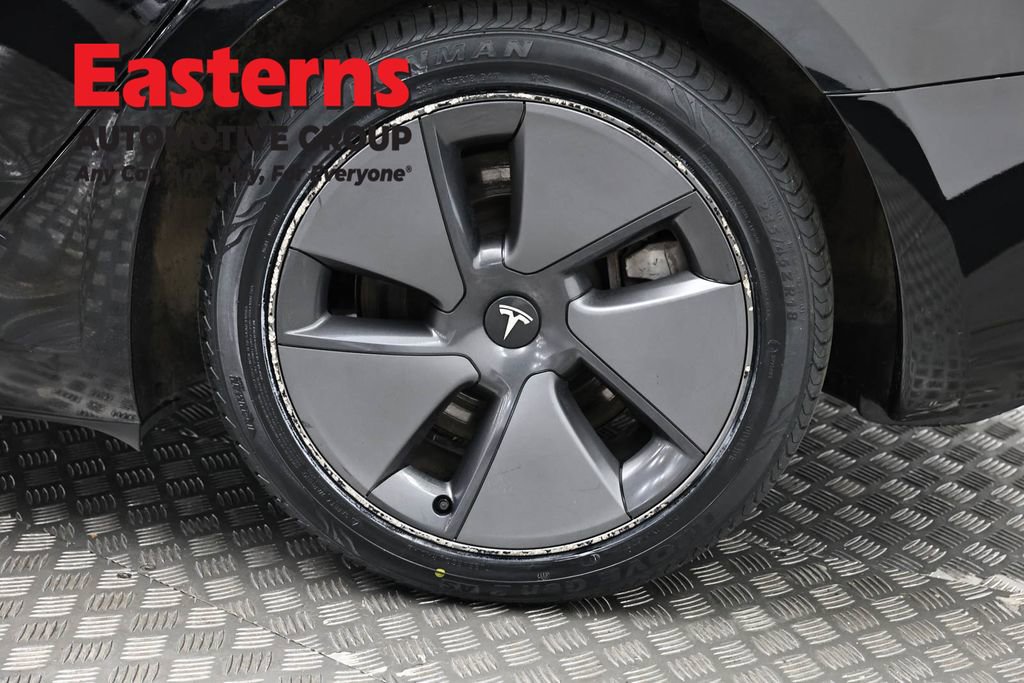 Used 2023 Tesla Model 3 Standard Range image 26