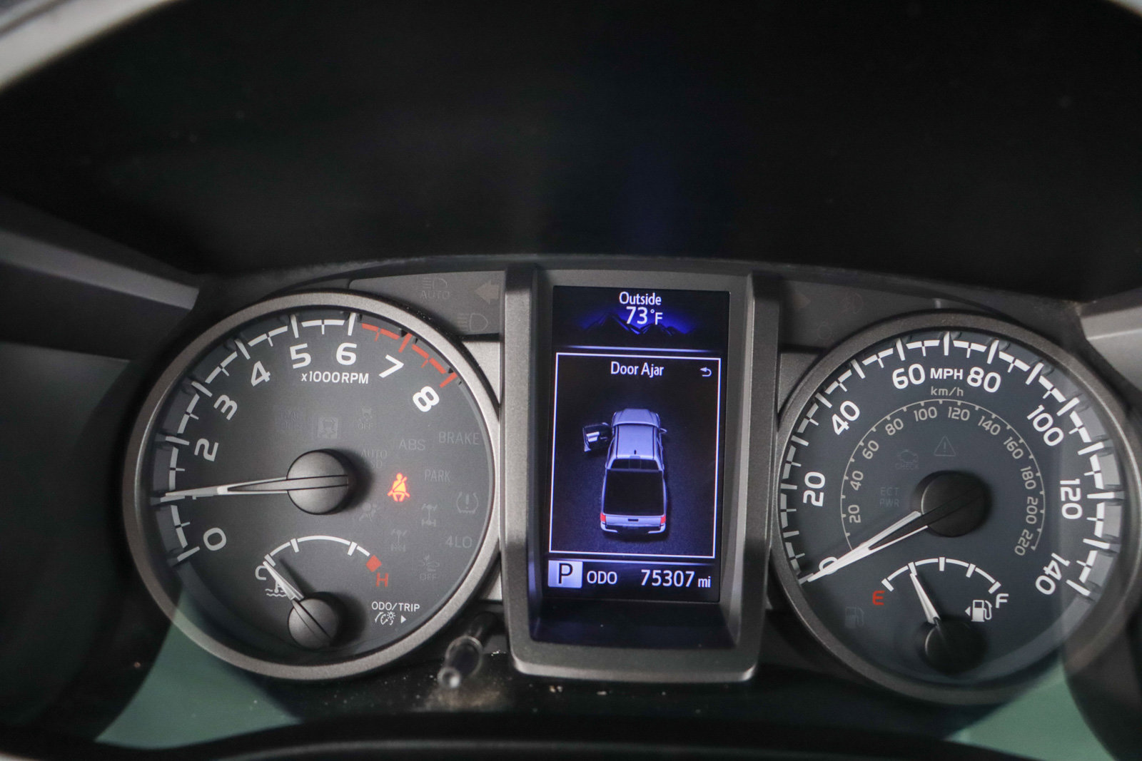 Used 2019 Toyota Tacoma TRD Sport image 17