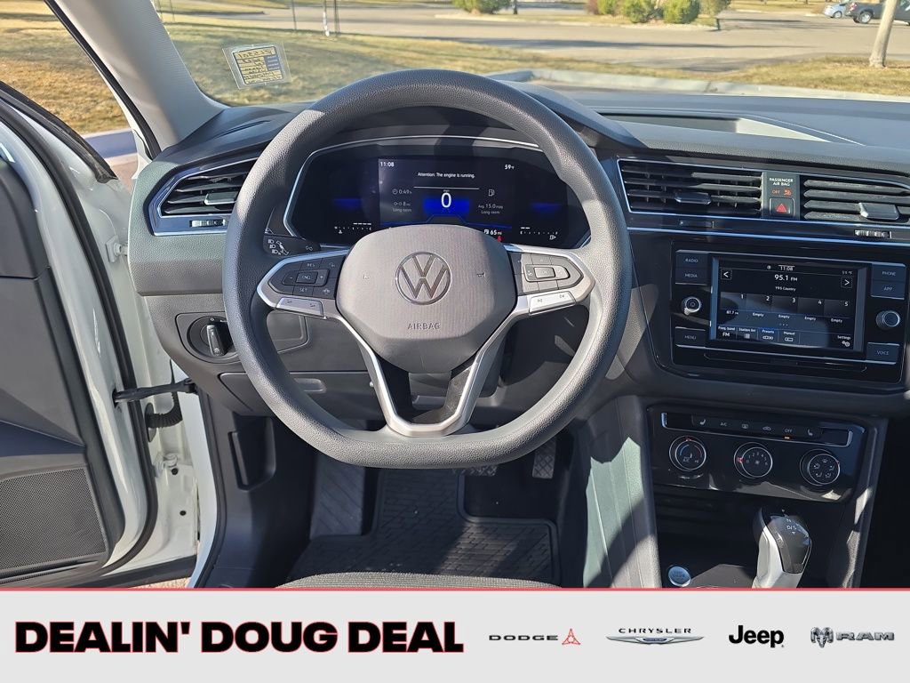 Used 2023 Volkswagen Tiguan S image 13