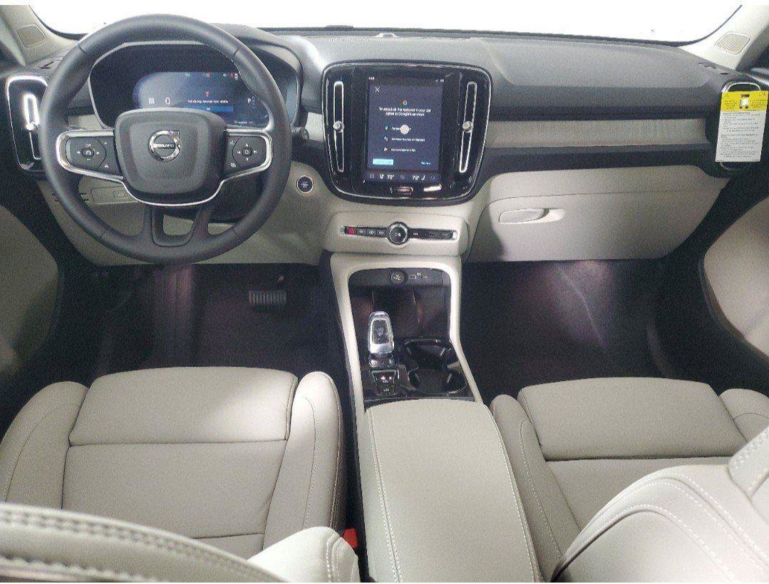 Certified 2026 Volvo XC40 B5 Plus w/ Protection Package Premier AWD/4WD image 13