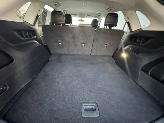 Used 2016 Ford Edge SEL w/ Equipment Group 201A FWD image 32