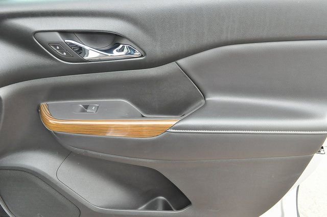 Used 2018 GMC Acadia SLE w/ Driver Alert Package I image 22