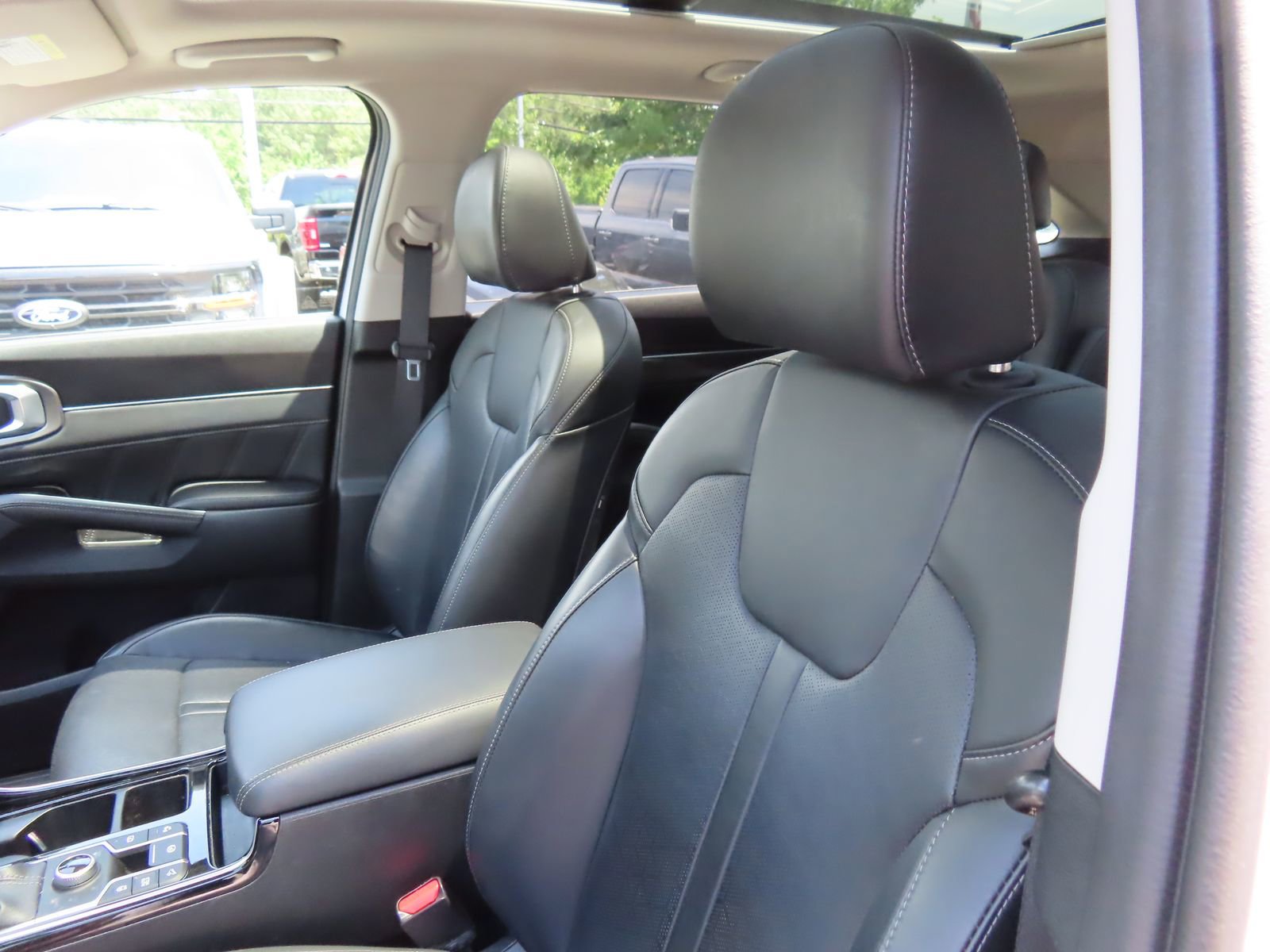 Used 2022 Kia Sorento SX AWD/4WD image 26