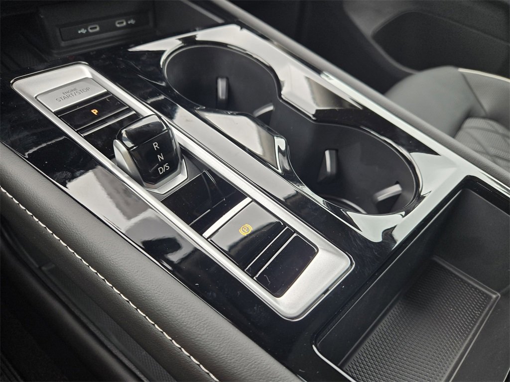 New 2026 Volkswagen Atlas SEL Premium R-Line image 17