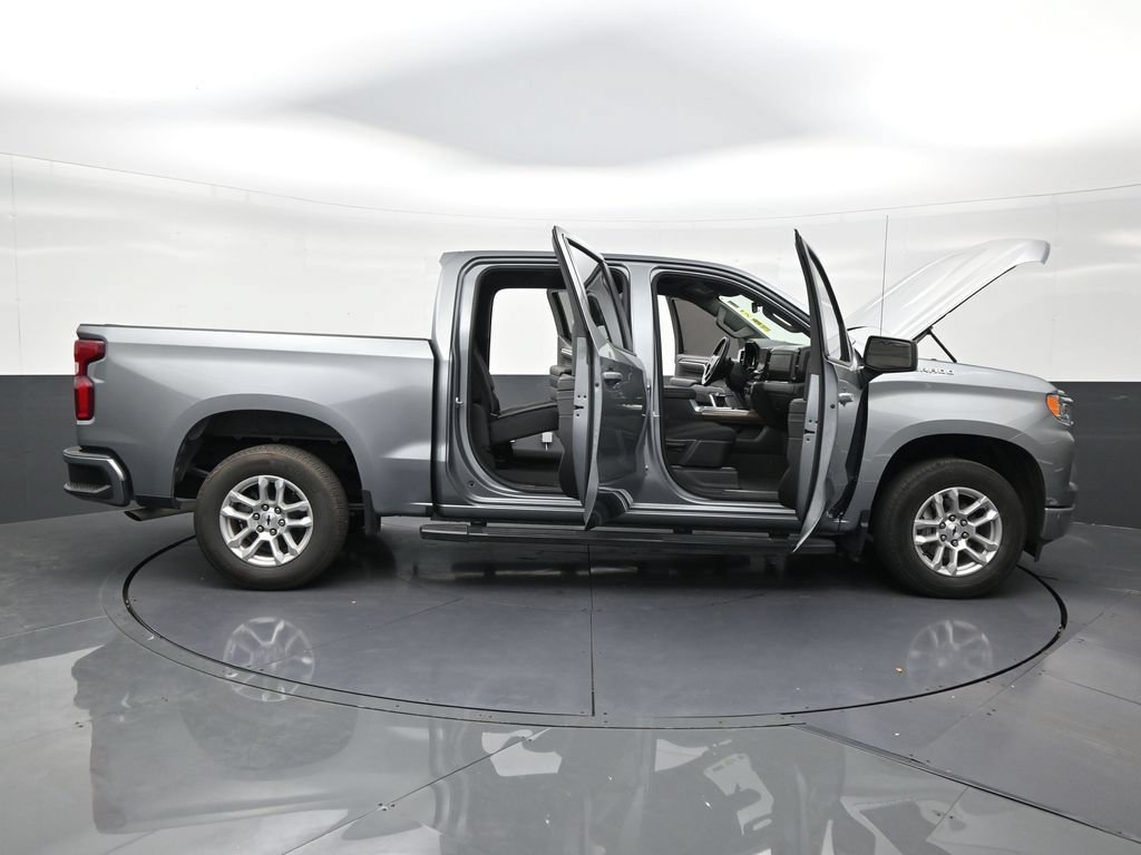 Used 2024 Chevrolet Silverado 1500 RST RWD image 29