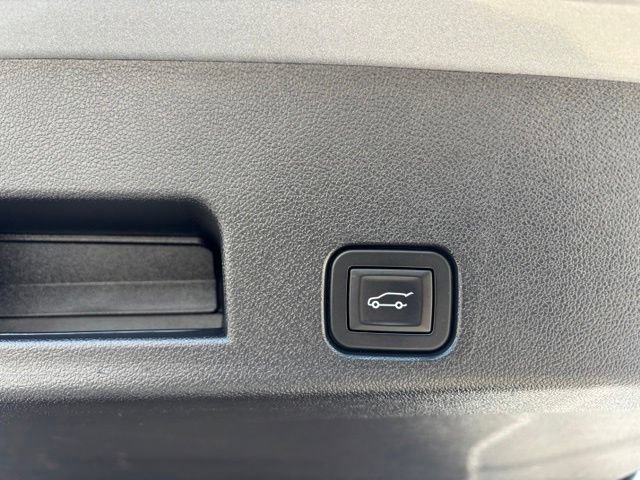 Certified 2024 Chevrolet Traverse LS AWD/4WD image 23