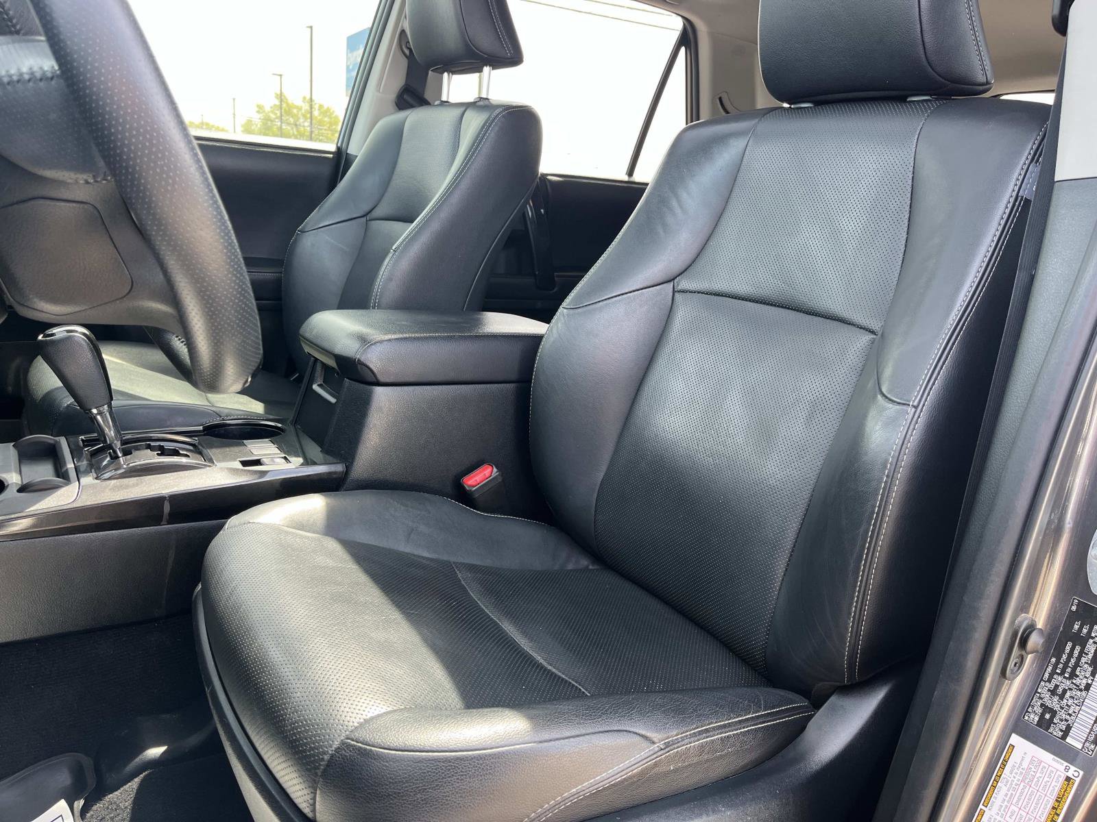 Used 2020 Toyota 4Runner Nightshade AWD/4WD image 33