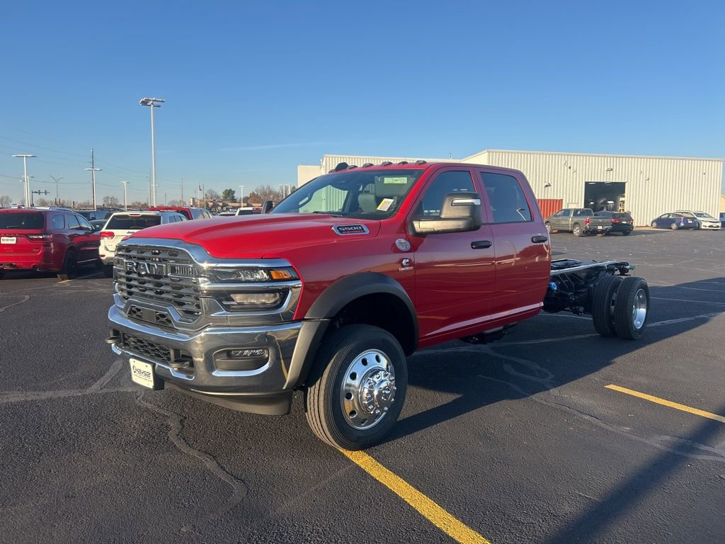 New 2026 RAM 5500 Tradesman AWD/4WD image 3