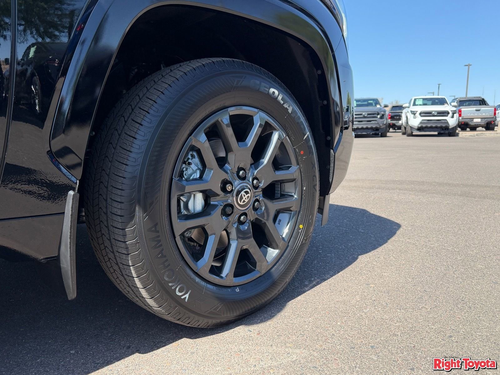 New 2026 Toyota Sequoia Platinum AWD/4WD image 11