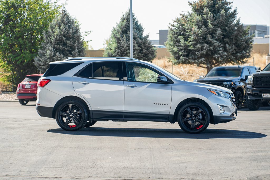 Used 2020 Chevrolet Equinox Premier w/ Premier Redline Edition image 4