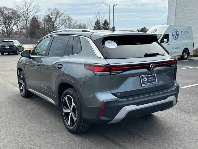 Certified 2025 Volkswagen Tiguan SE w/ Panoramic Sunroof Package image 4