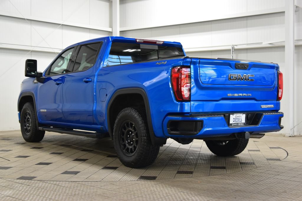 Used 2022 GMC Sierra 1500 Elevation w/ Elevation Premium Package AWD/4WD image 5