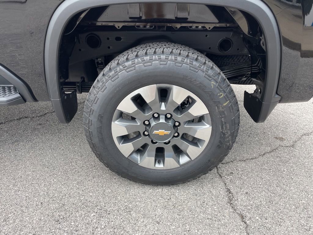 New 2026 Chevrolet Silverado 2500 Custom w/ Custom Value Package AWD/4WD image 45