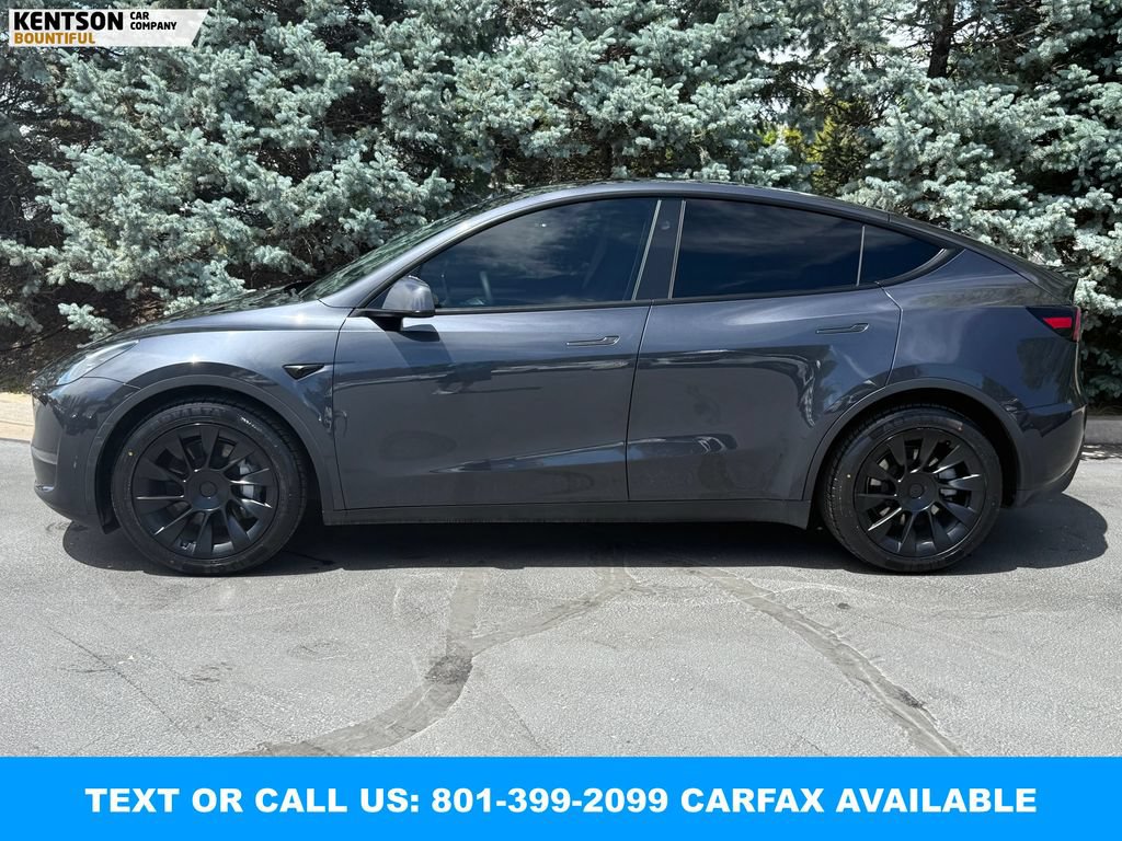 Used 2024 Tesla Model Y Long Range AWD/4WD image 4