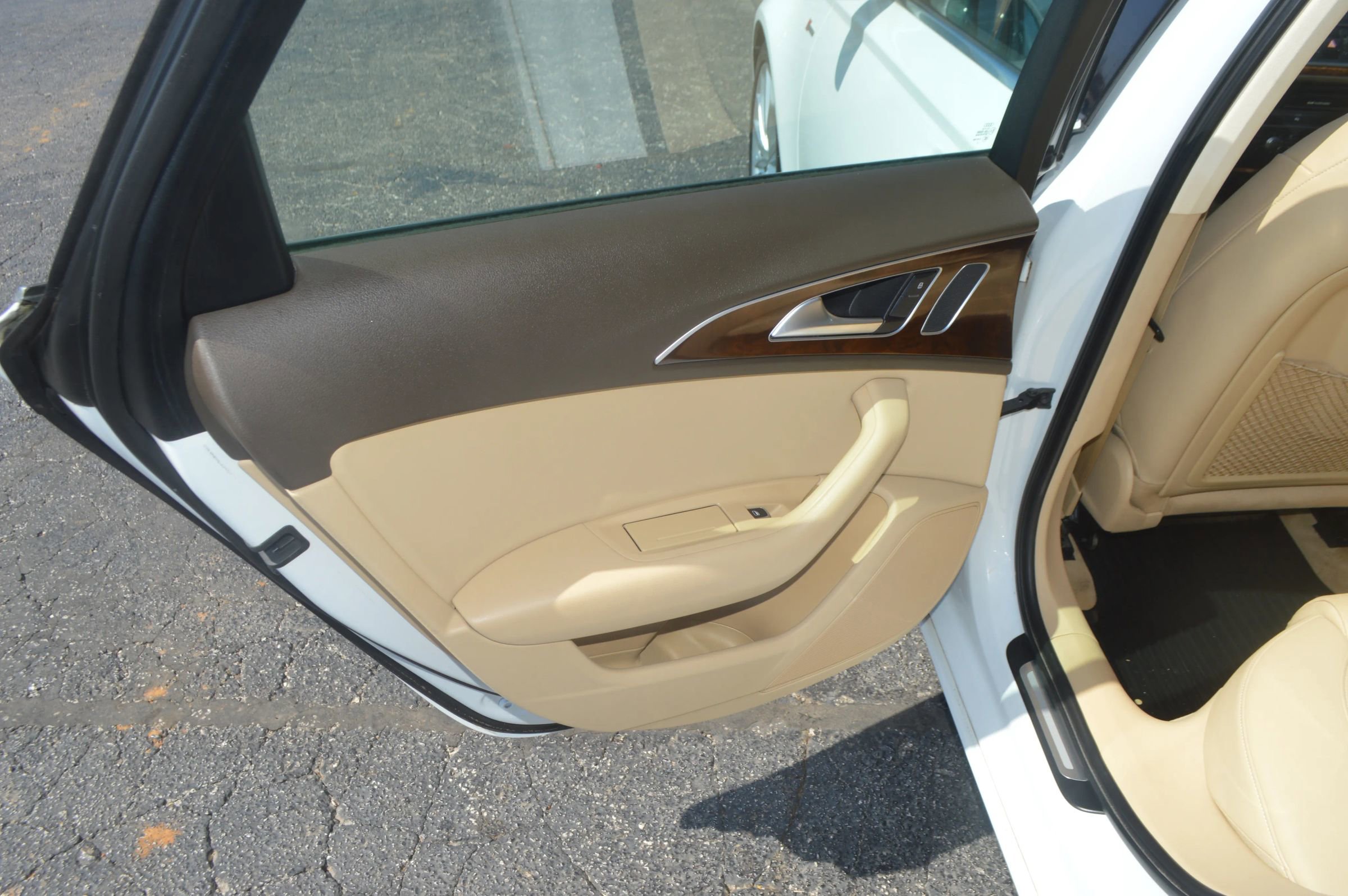 Used 2012 Audi A6 3.0T Premium Plus image 19