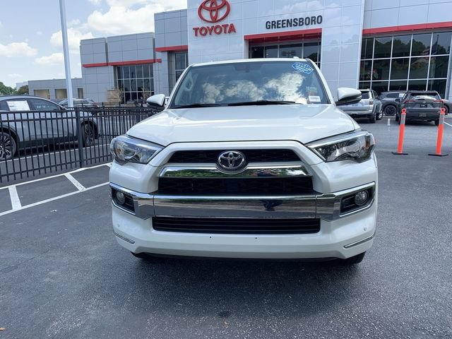 Used 2017 Toyota 4Runner Limited AWD/4WD image 3