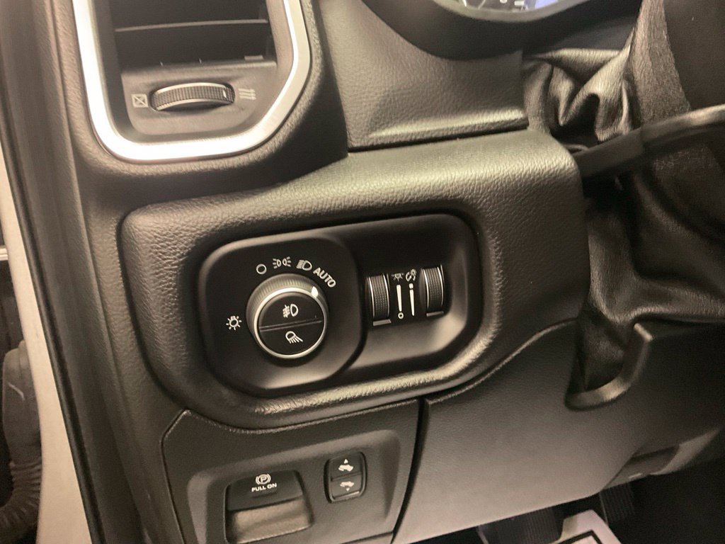 Used 2019 RAM 1500 Laramie AWD/4WD image 20