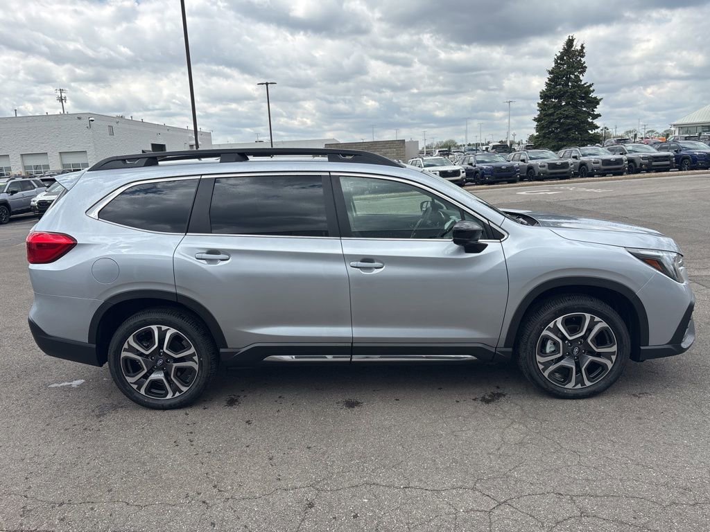 New 2026 Subaru Ascent Limited image 2