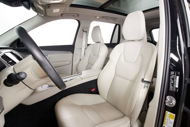 Certified 2023 Volvo XC90 B6 Plus w/ Protection Package Premier AWD/4WD image 19