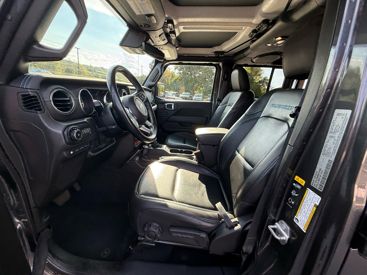 Used 2022 Jeep Wrangler Unlimited Rubicon 4xe w/ Dual Top Group image 14