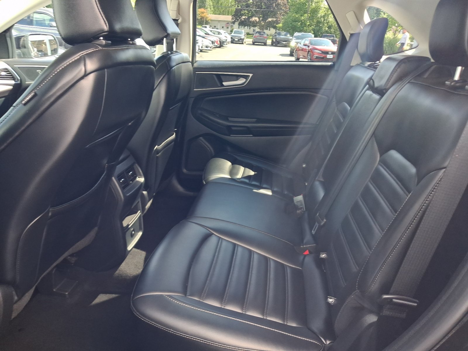 Used 2024 Ford Edge SEL AWD/4WD image 18