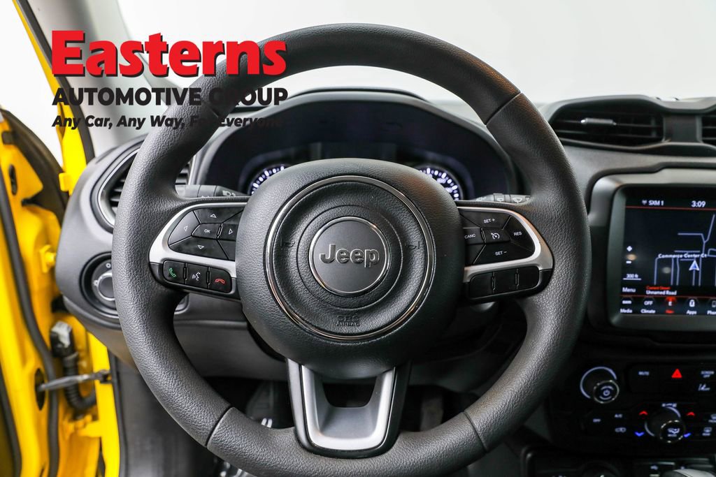 Used 2023 Jeep Renegade Latitude image 10