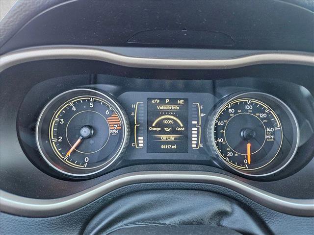 Used 2016 Jeep Cherokee Latitude w/ Comfort & Sound Group image 10