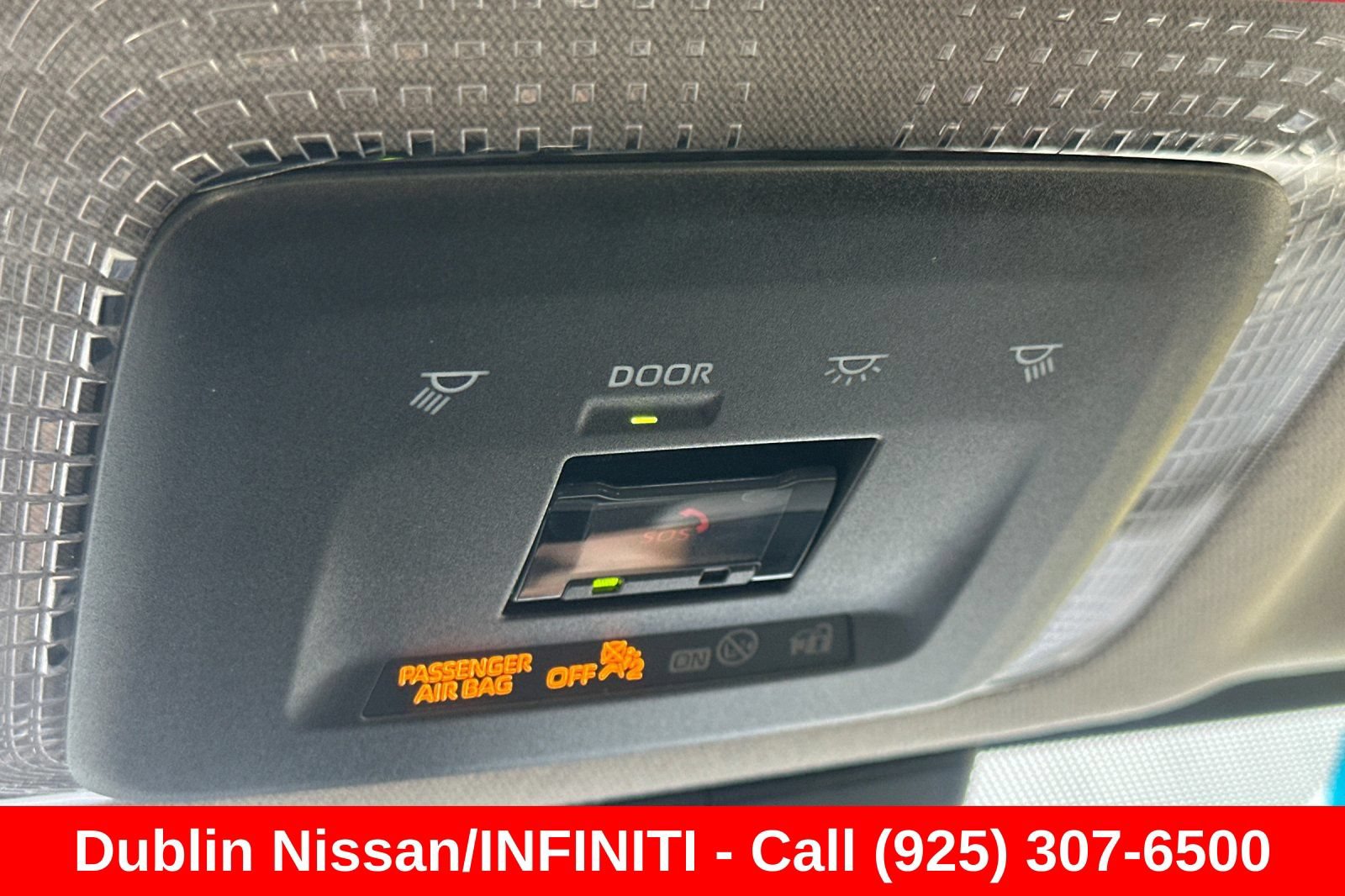 Used 2025 Toyota Prius LE FWD image 24