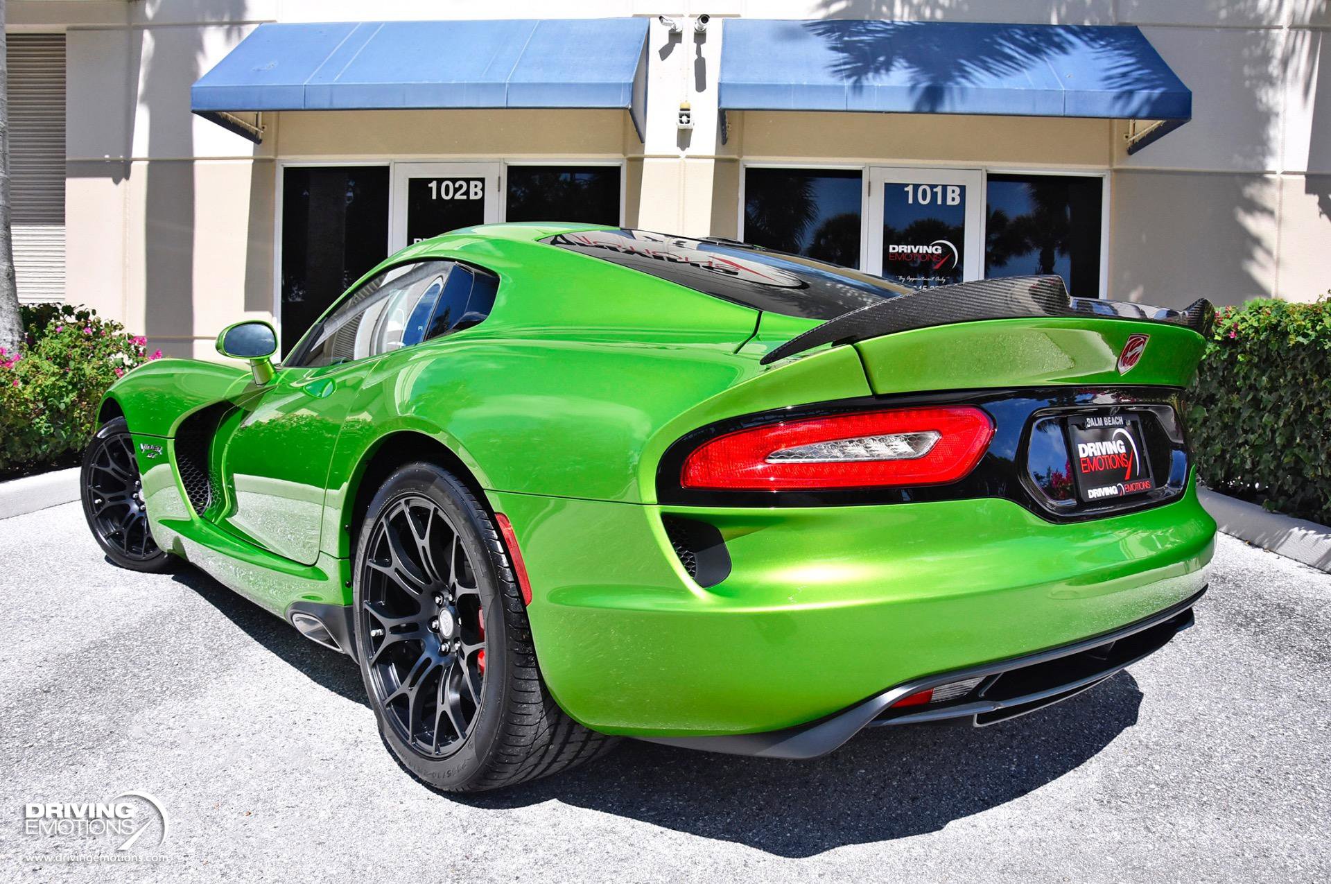 Used 2017 Dodge Viper GTC w/ Advanced Aerodynamics Package RWD image 31