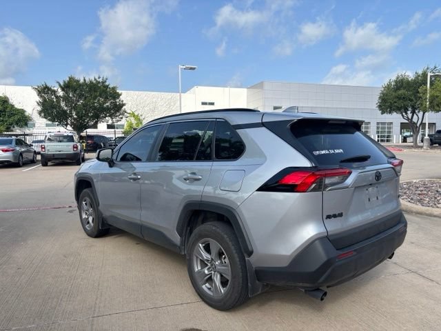 Used 2024 Toyota RAV4 XLE FWD image 7
