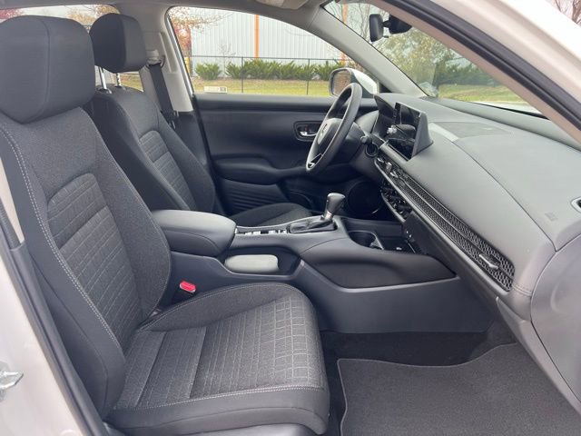 New 2026 Honda HR-V LX image 33
