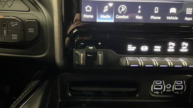 Used 2023 RAM 2500 Rebel w/ Level 2 Equipment Group AWD/4WD image 41