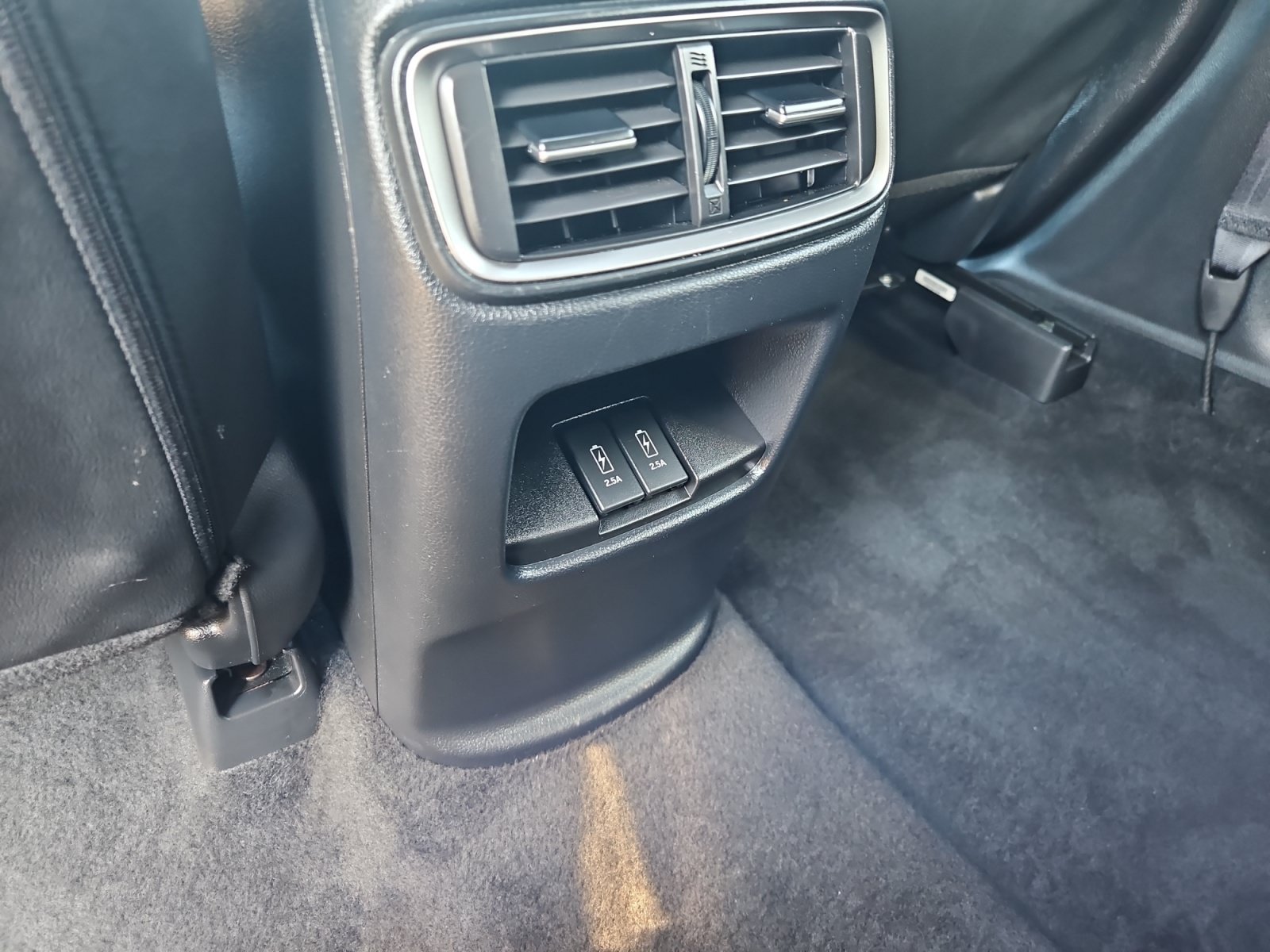 Used 2021 Honda CR-V Touring image 13