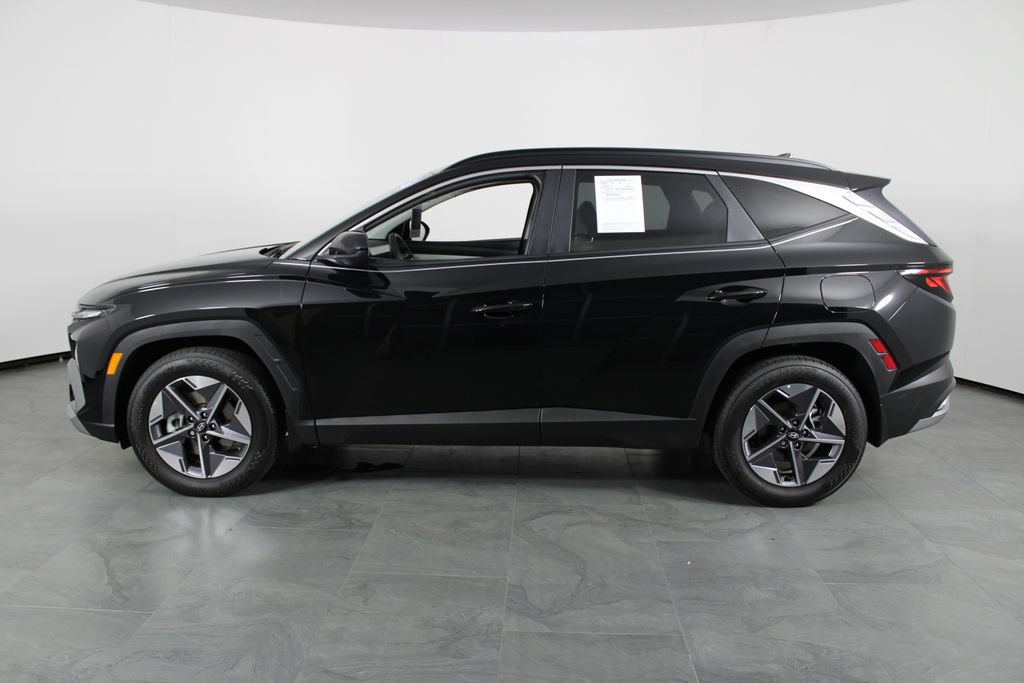 Used 2026 Hyundai Tucson SEL FWD image 12
