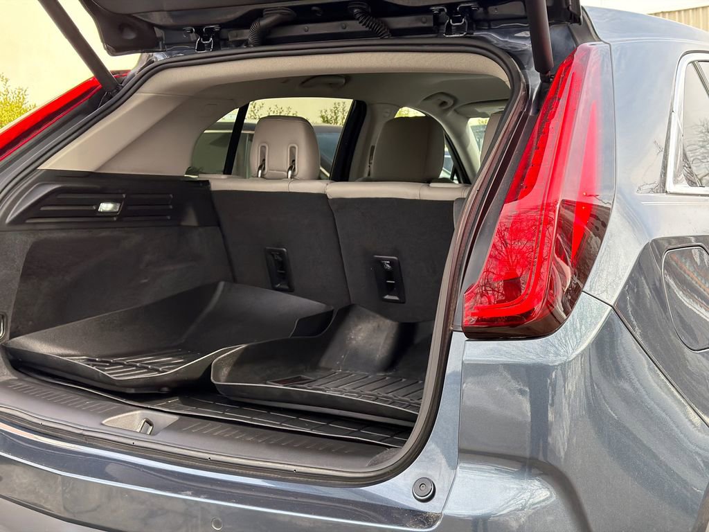 Used 2021 Cadillac XT4 Luxury image 9