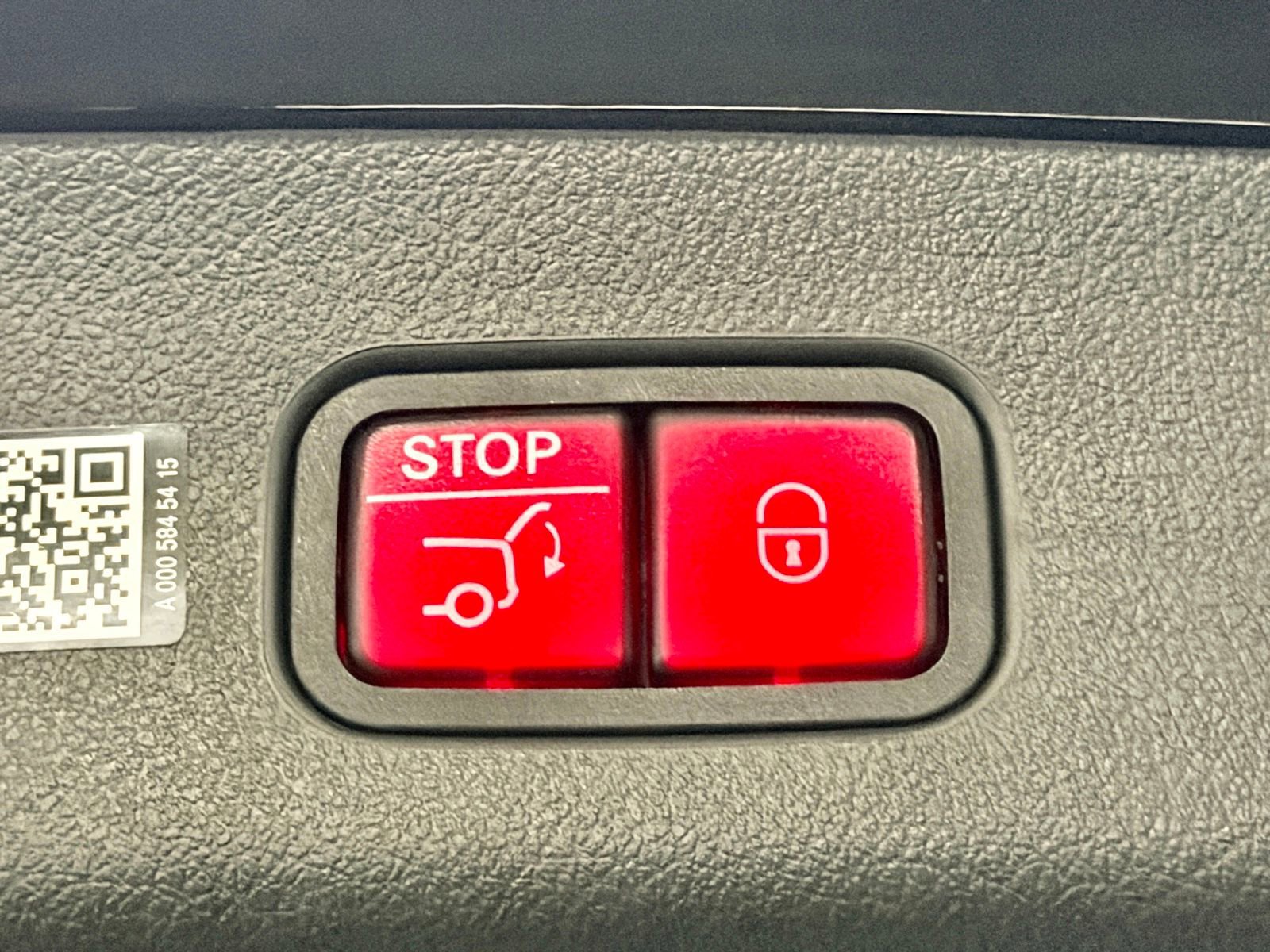 Used 2026 Mercedes-Benz GLC 300 image 16