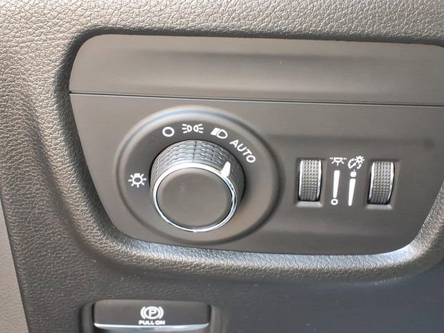 Certified 2023 Jeep Grand Cherokee L Laredo w/ Luxury Tech Group I AWD/4WD image 18