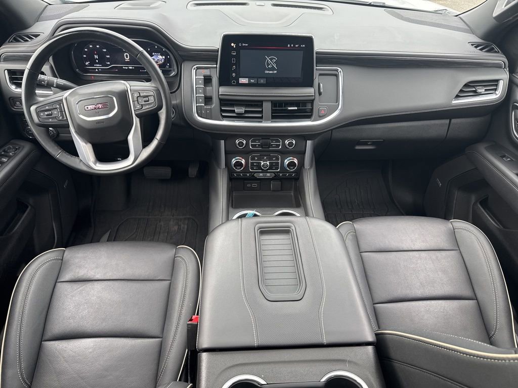 Used 2023 GMC Yukon SLT w/ SLT Premium Package image 15