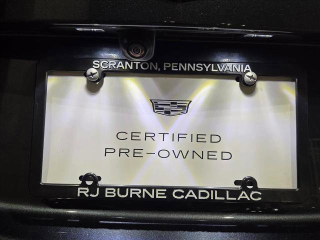 Used 2021 Cadillac XT4 Premium Luxury w/ Cold Weather Package image 12