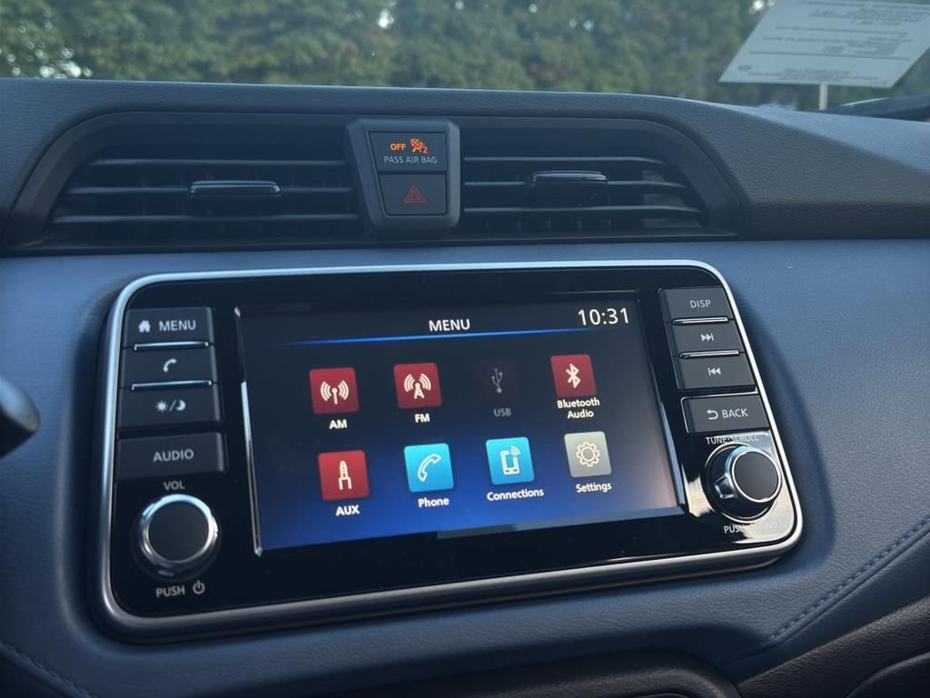 New 2025 Nissan Versa SV image 23