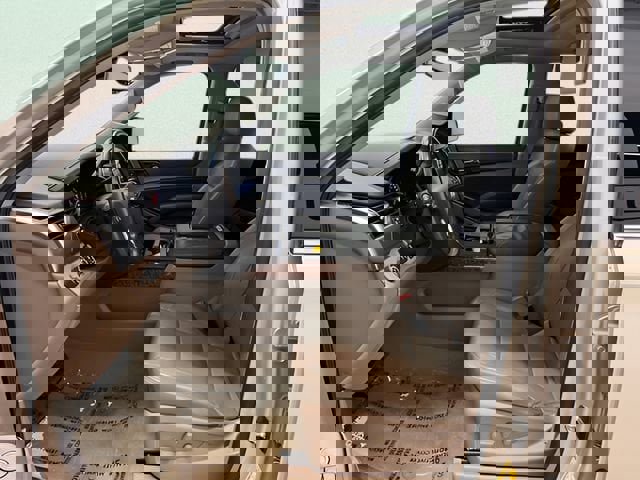 Used 2015 Chevrolet Suburban LTZ image 22