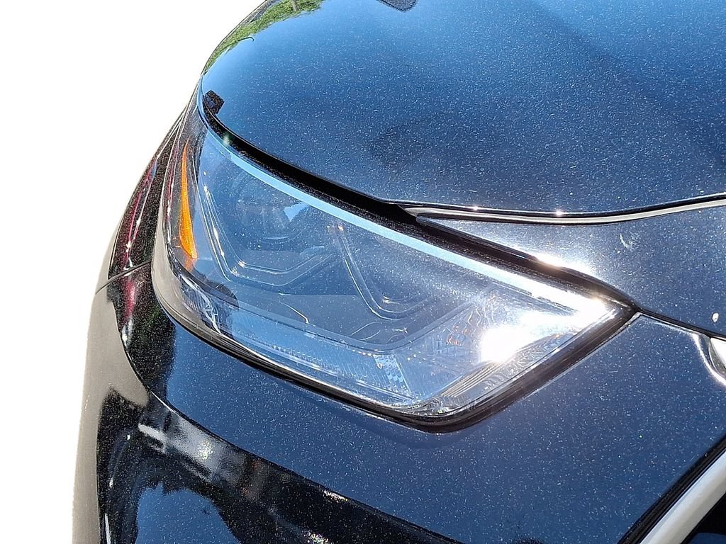 Used 2024 Toyota Highlander XLE AWD/4WD image 10