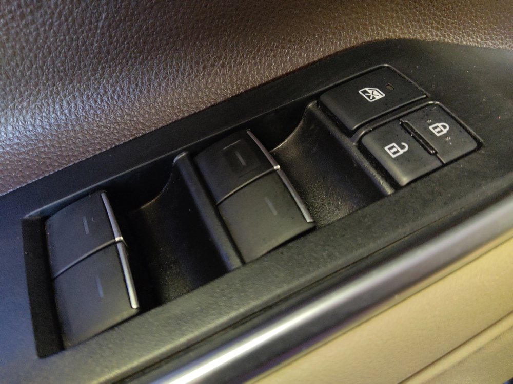 Used 2021 Toyota Highlander Platinum image 27