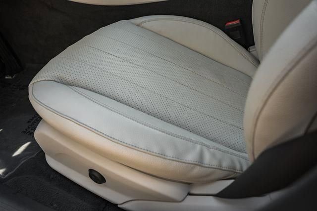 Used 2021 Mercedes-Benz E 450 4MATIC Sedan image 33