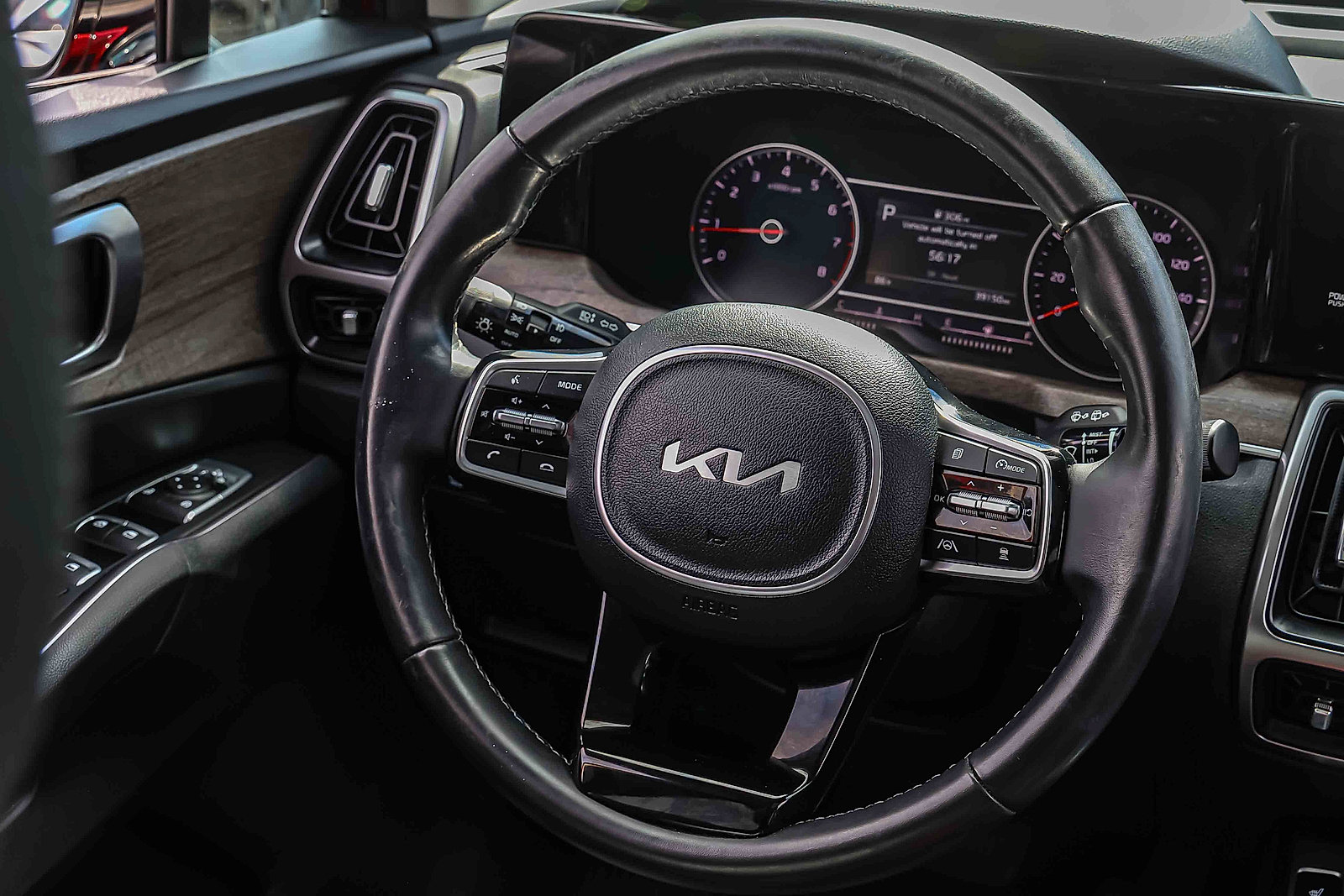 Certified 2023 Kia Sorento X-Line EX AWD/4WD image 14