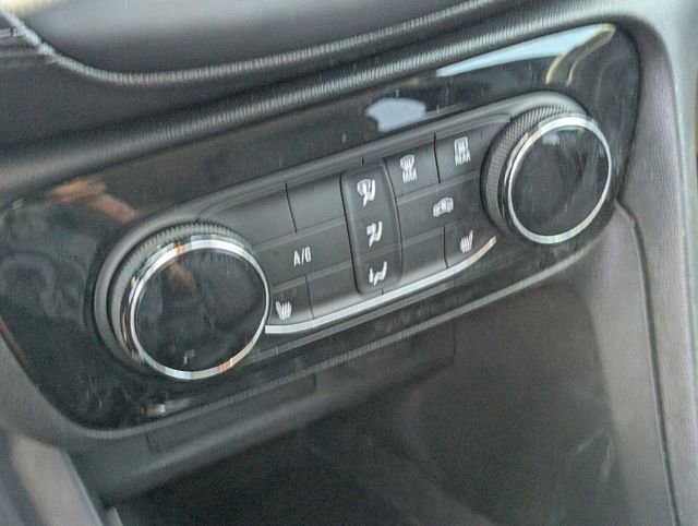 Used 2022 Buick Encore GX Preferred w/ Cold Weather Comfort Package FWD image 23