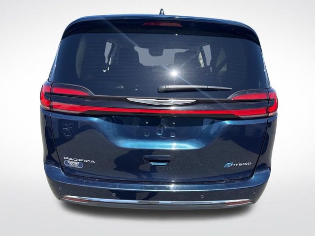 Used 2024 Chrysler Pacifica Limited FWD image 4
