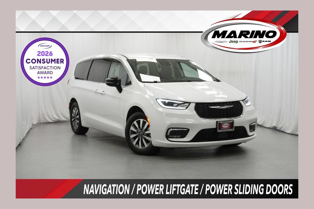 Used 2024 Chrysler Pacifica Limited